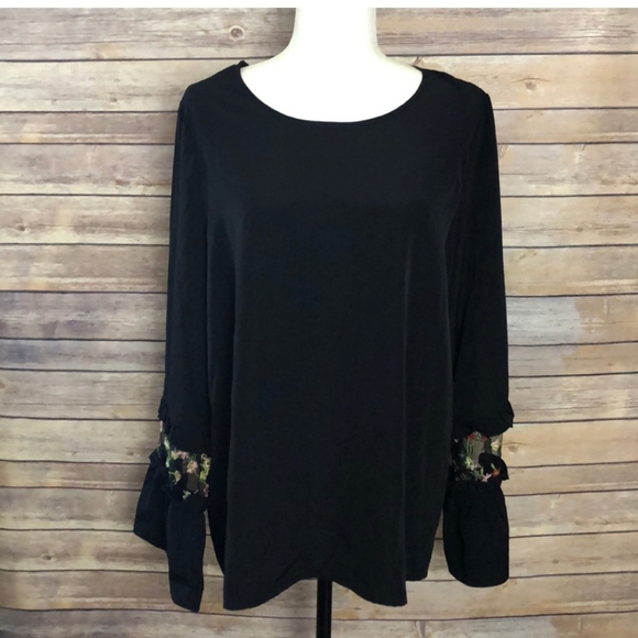 Pleione Tops - PLEIONE Elegant Black Women's Top with Sheer Sleeve Floral Accents